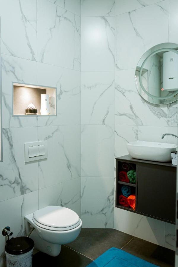 Parta Apartment Prishtine Bagian luar foto